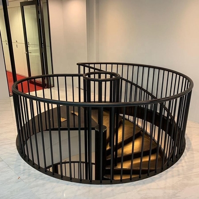 درابزين فولاذي مقاوم للصدأ داخلي / خارجي تصميم 850-1200mm